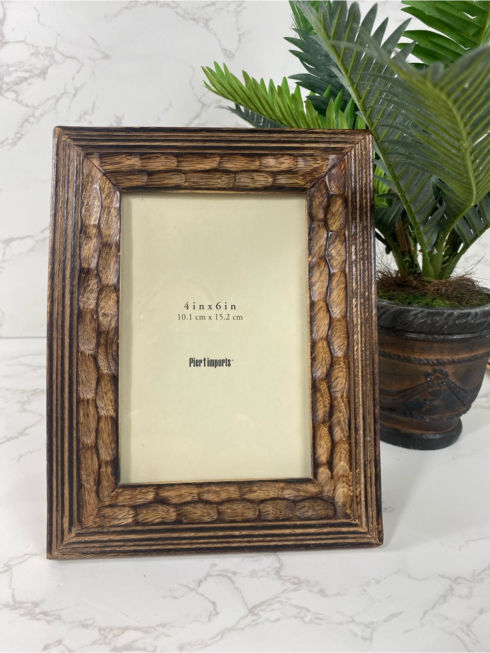 Pier 1 Carved Wood Photo Frame in Brown and Black 4x6